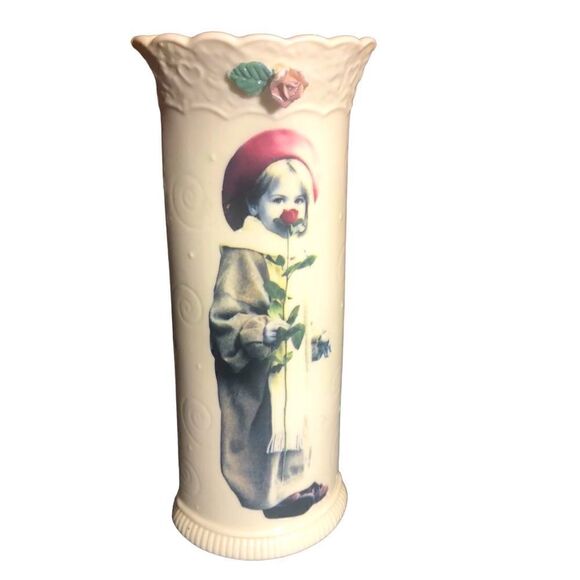 Pretty As A Picture Red Rose Vintage 8” Ceramic Vase By Kim Anderson. Enesco - Picture 1 of 5